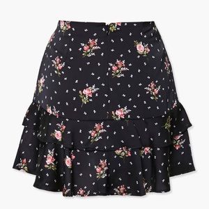 ✨ NWT Forever 21 Floral Mini Skater Skirt NWT
